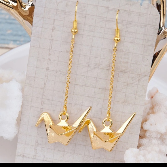 Jewelry - BRAND NEW BEAUTIFUL ORIGAMI CRANE EARRINGS